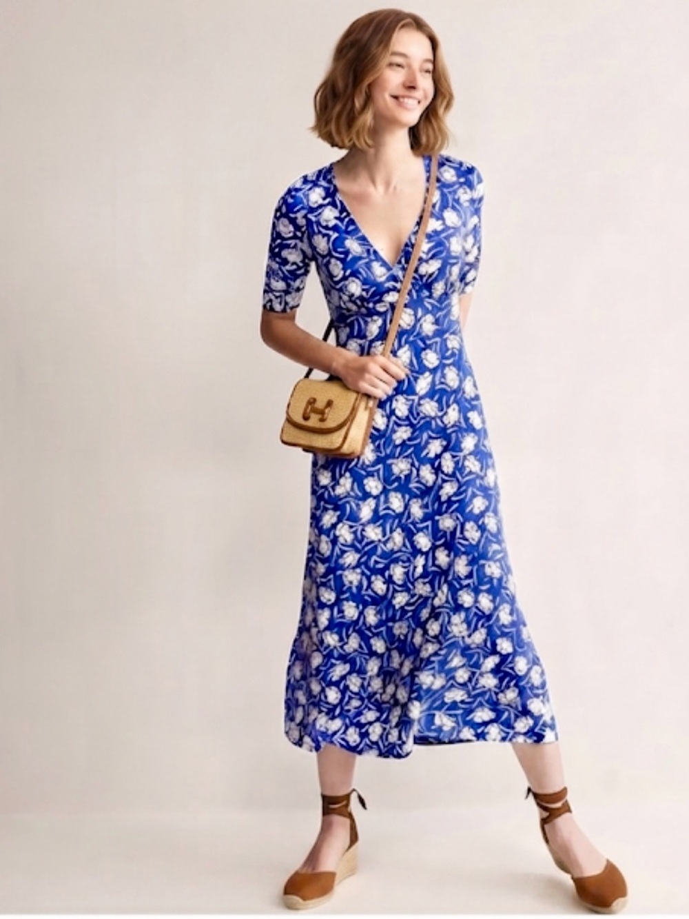 Boden - women’s Rebecca Jersey midi dress short‎ sleeve blue floral V-neck SZ 12